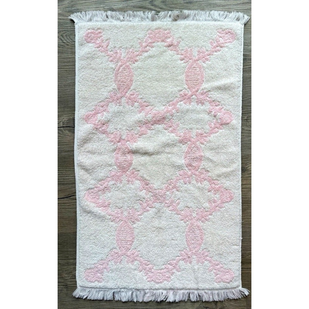 Vintage Pink White Floral Reversible Fringed Hand Towel 28x16 Sears All Cotton